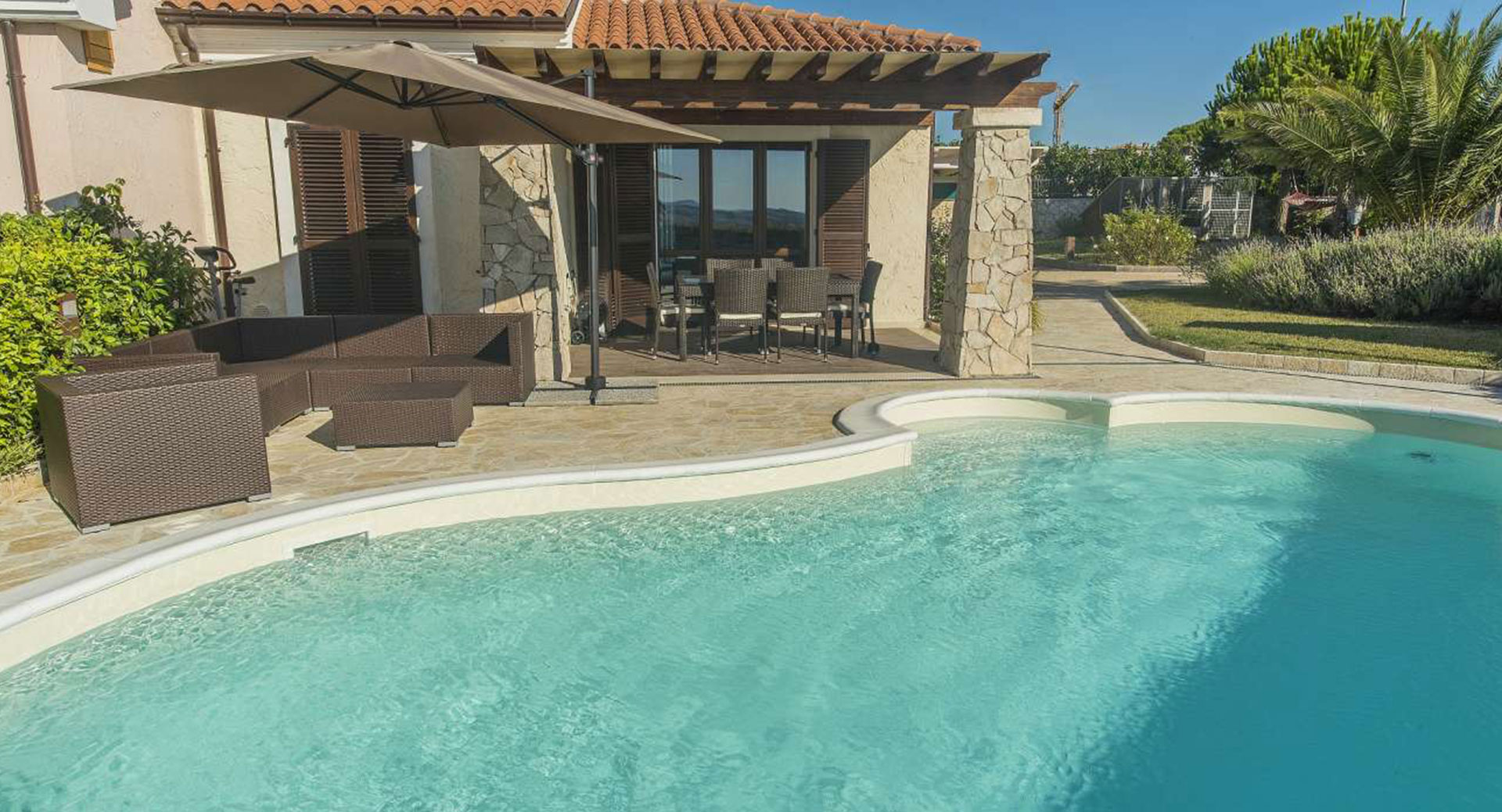 Piscine con skimmer